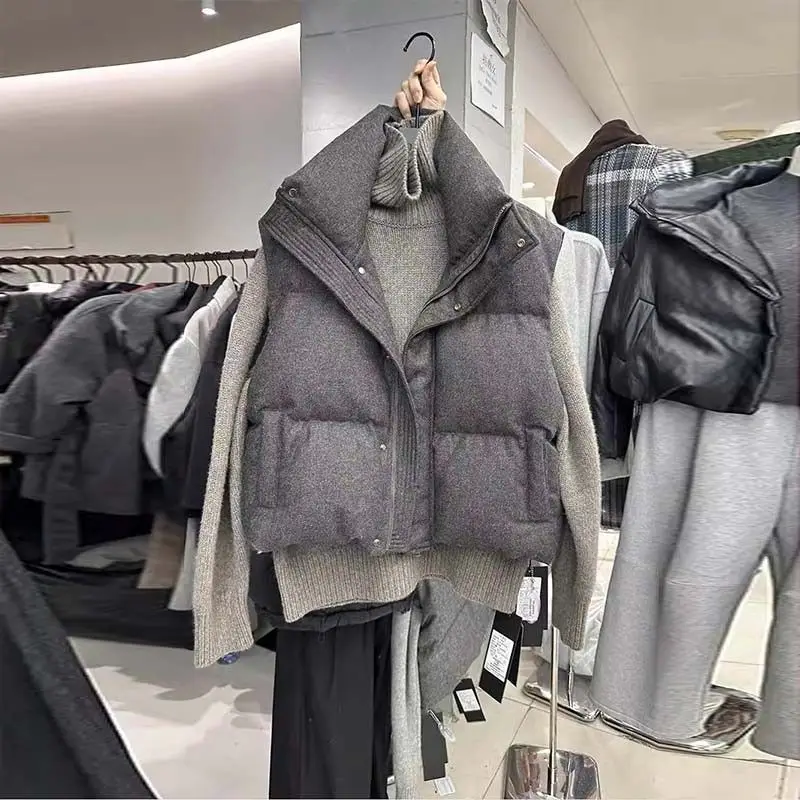 Warm Women's Puffer Vest - Boxy Quilted Polyester Winter - Image 16
