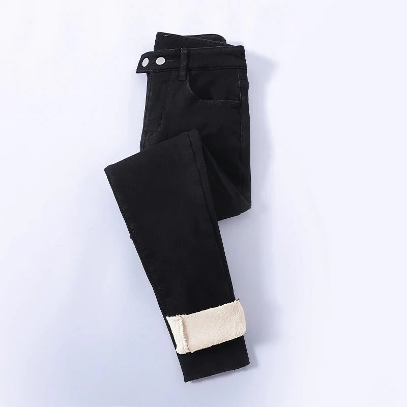 Warm women's high-waisted jeans – fleece-lined, for cold weather - Image 6