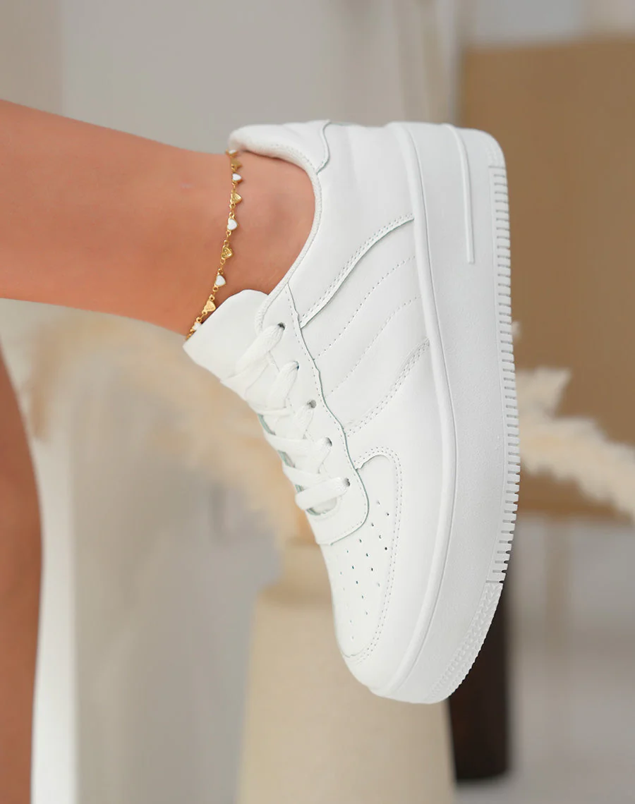 White Platform Sneakers for Women, Comfortable Casual Footwear with Versatile Design and 45 cm Height - Image 6