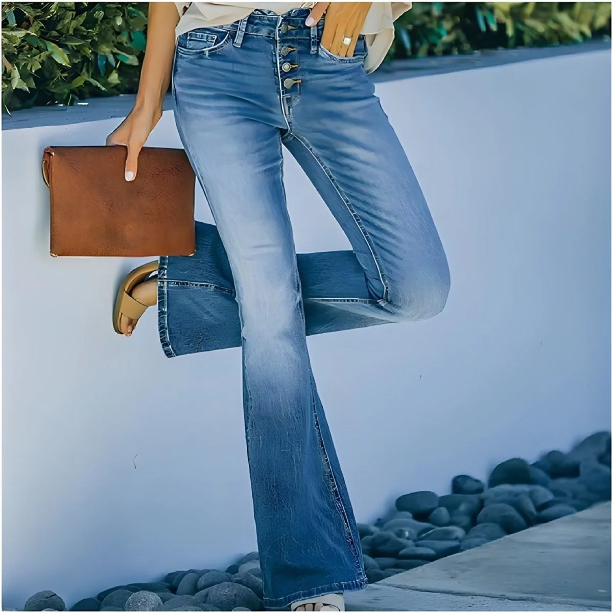 Women's Vintage Jeans, Sculpting Fit, High Waist, Soft Breathable Denim, Casual Everyday Wear, Various Sizes Available - Image 2