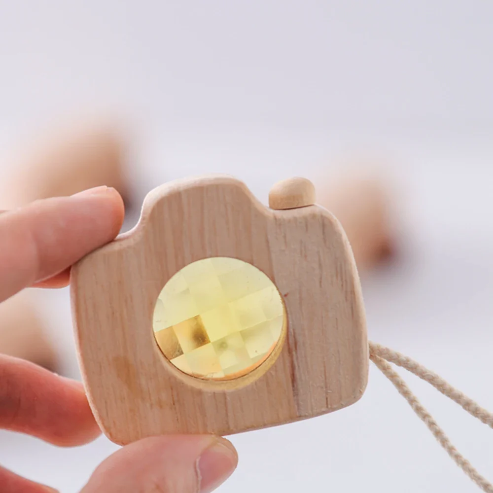 Wooden Montessori Camera Toy for Kids, BPA Free, Lightweight, Sensory Play Gift for Toddlers and Young Children - Image 3